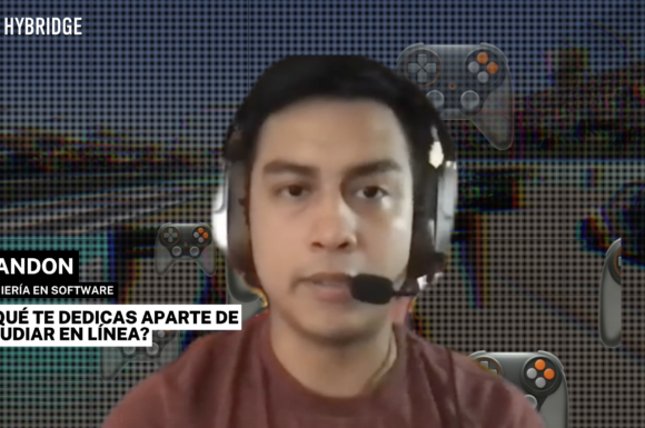 La experiencia de Brandon en Ingeniería en Software en línea con Hybridge Education